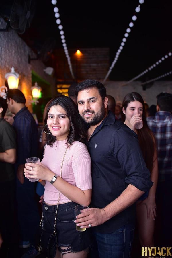 Tobo Stays Nuova Delhi Esterno foto