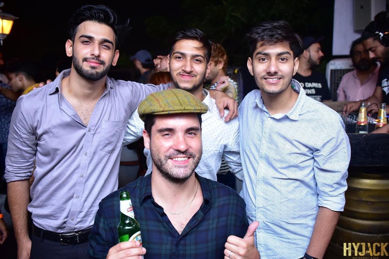 Tobo Stays Nuova Delhi Esterno foto